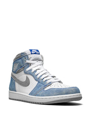 Air Jordan 1 Retro High "Hyper Royal" sneakers