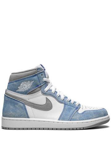 Air Jordan 1 Retro High "Hyper Royal" sneakers