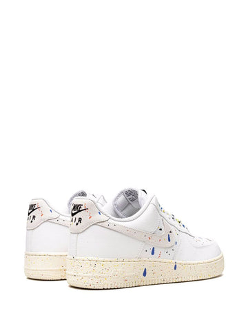 Air Force 1 '07 LV8 sneakers