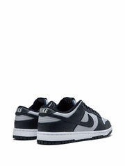 Nike Dunk Low sneakers