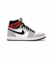 Air Jordan 1 Retro High OG ‘Smoke Grey’